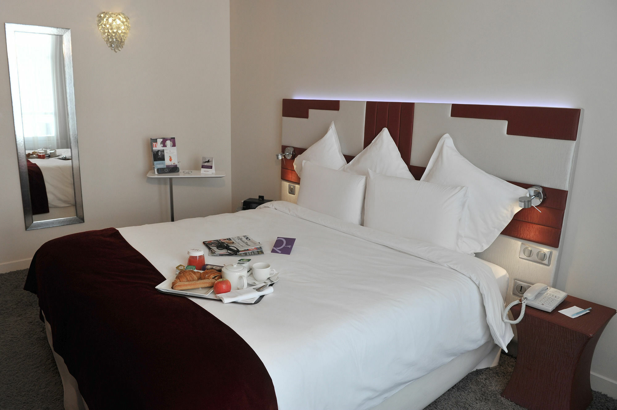 Mercure Opéra Faubourg Montmartre Parigi