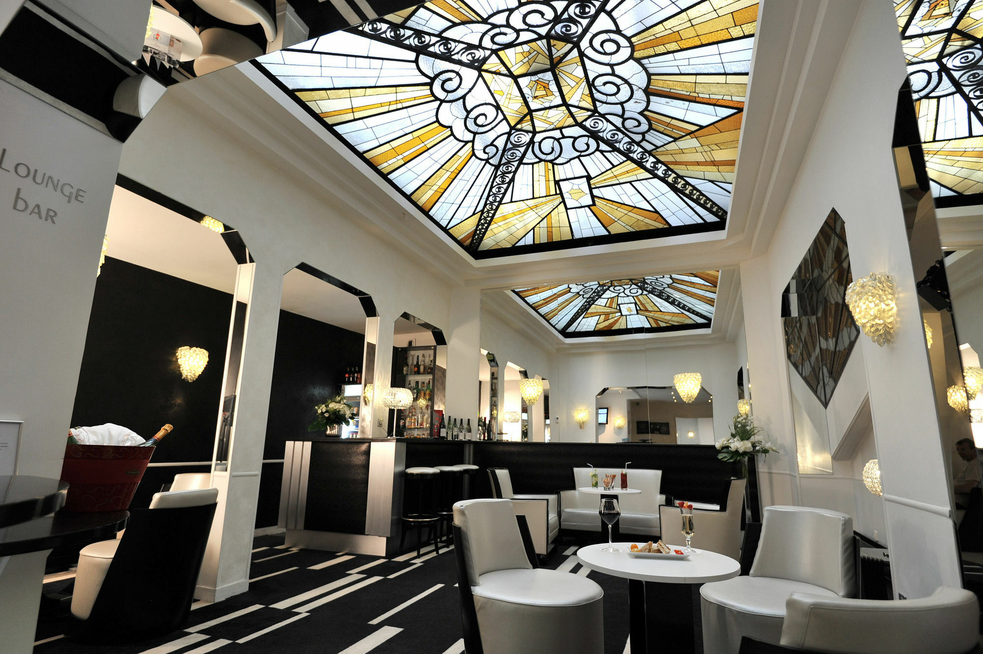 Mercure Opéra Faubourg Montmartre Hotel Parigi