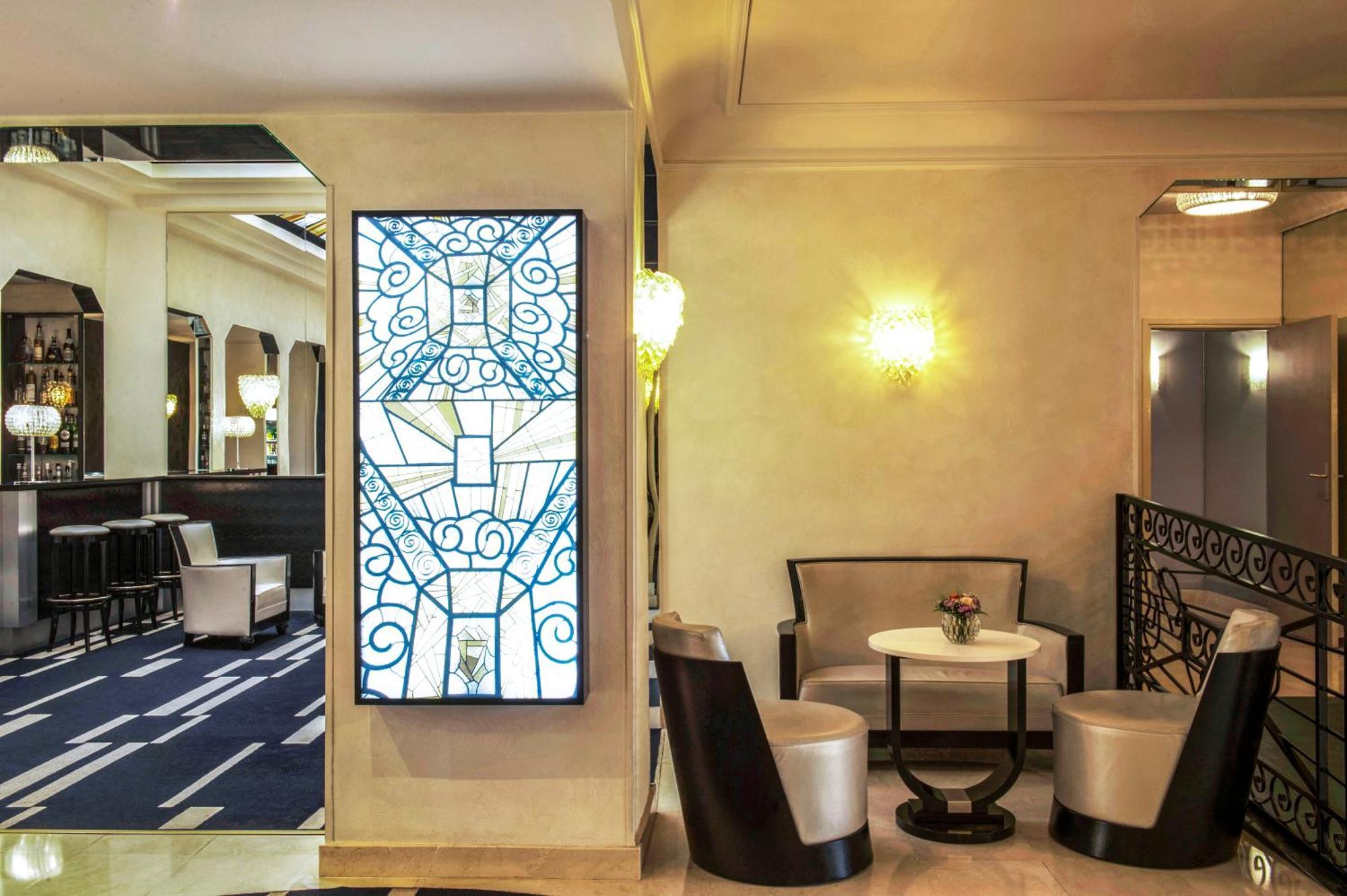 Mercure Opéra Faubourg Montmartre Hotel 4*