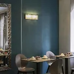 Mercure Paris Opera Faubourg Montmartre